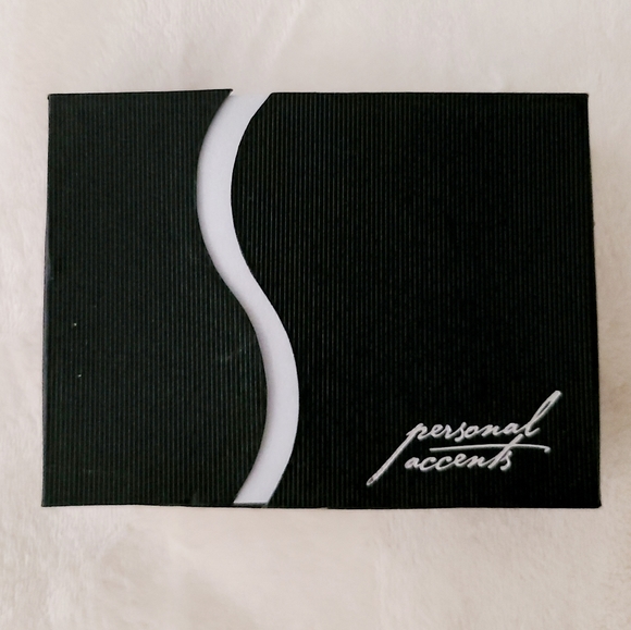 👀50% OFF👀📿 NIB‼️Beautiful Faux Turquoise & Green Glass Bead 3-strand Necklace - Picture 4 of 5